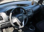 Hyundai i20 10