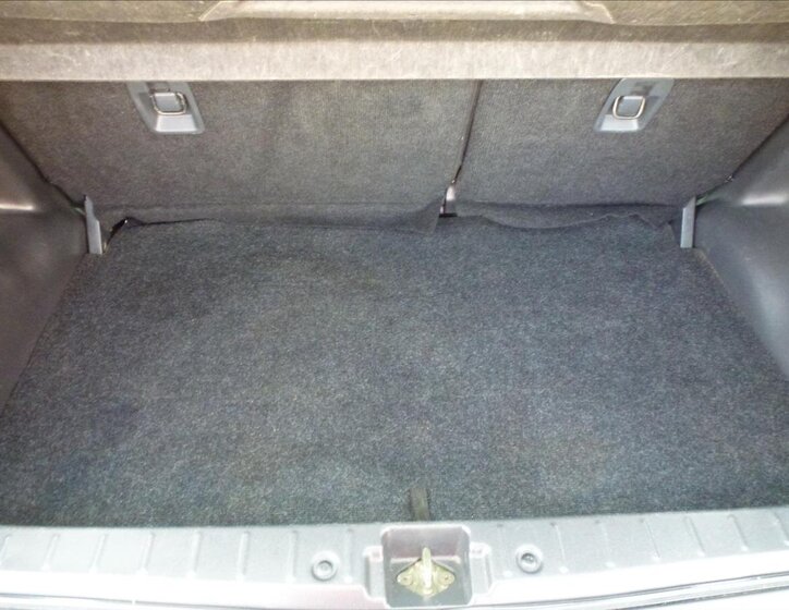 Suzuki Ignis Kombi 1,5 l 73 kw