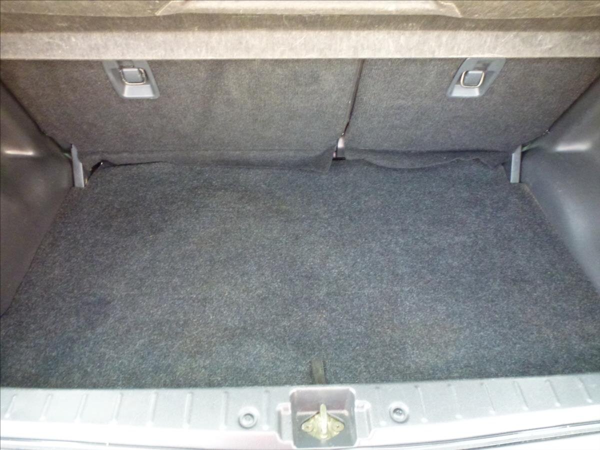 Suzuki Ignis Kombi 1,5 l 73 kw