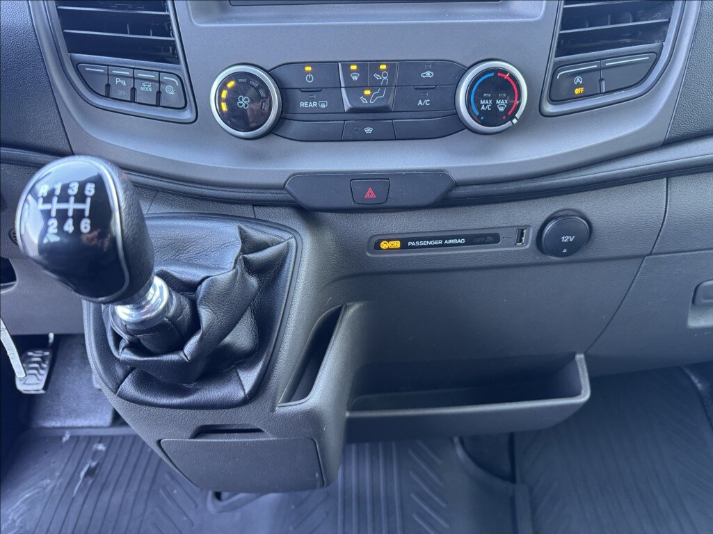 Ford Transit Kombi 2,0 l 96 kw