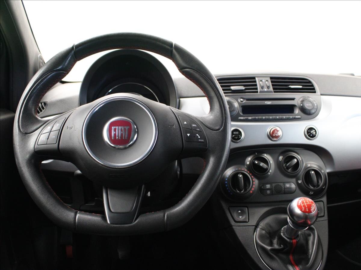 Fiat 500 Hatchback 899,0 63 kw