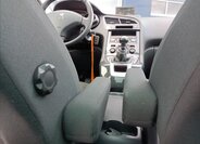 Peugeot 5008 SUV 1,6 l 88 kw