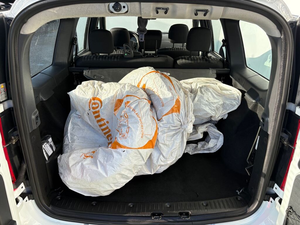 Dacia Logan Kombi 1,6 l 64 kw