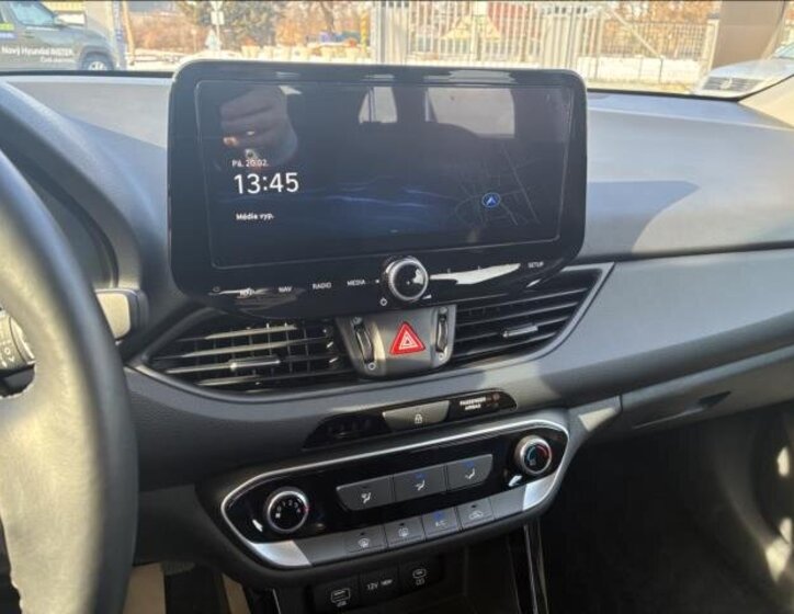 Hyundai i30 Kombi 1,5 l 70 kw