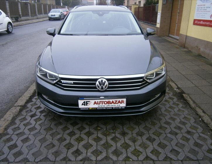 Volkswagen Passat 2