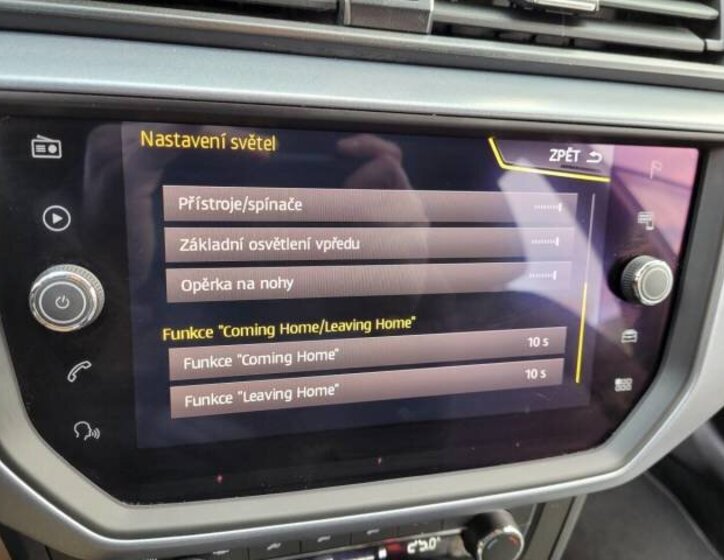 Seat Arona SUV 1,6 l 70 kw