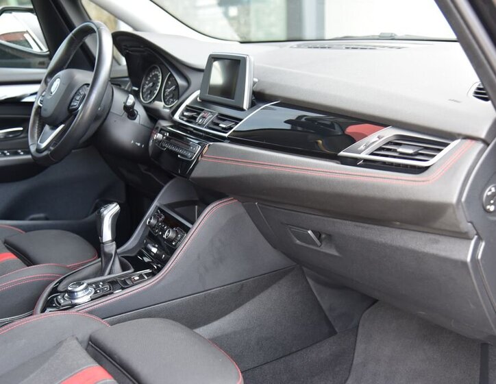 BMW Řada 2 MPV 1,5 l 100 kw