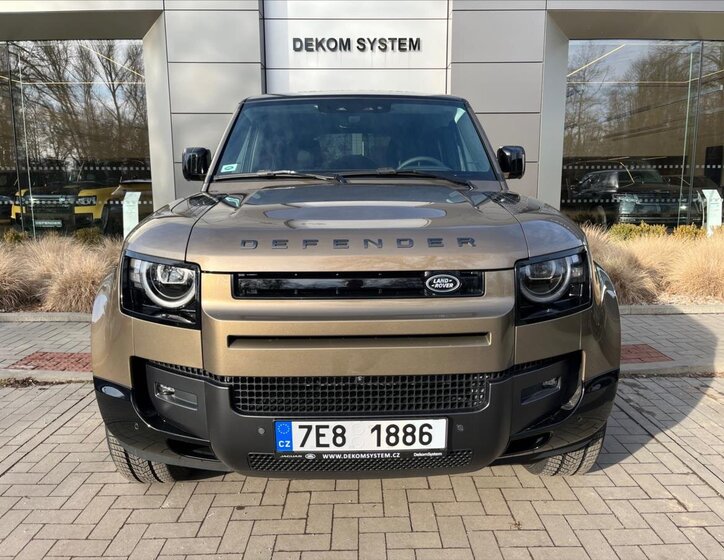 Land Rover Defender SUV / Terénní 3,0 l 183 kw