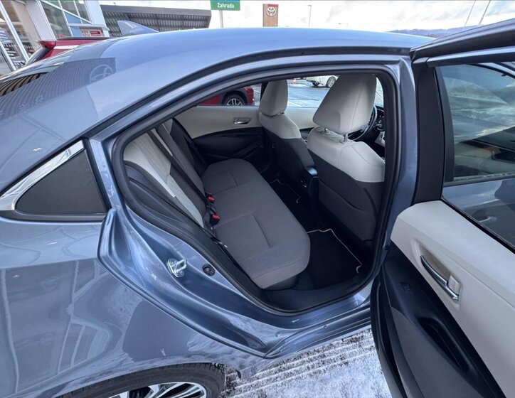 Toyota Corolla Sedan 1,8 l 72 kw