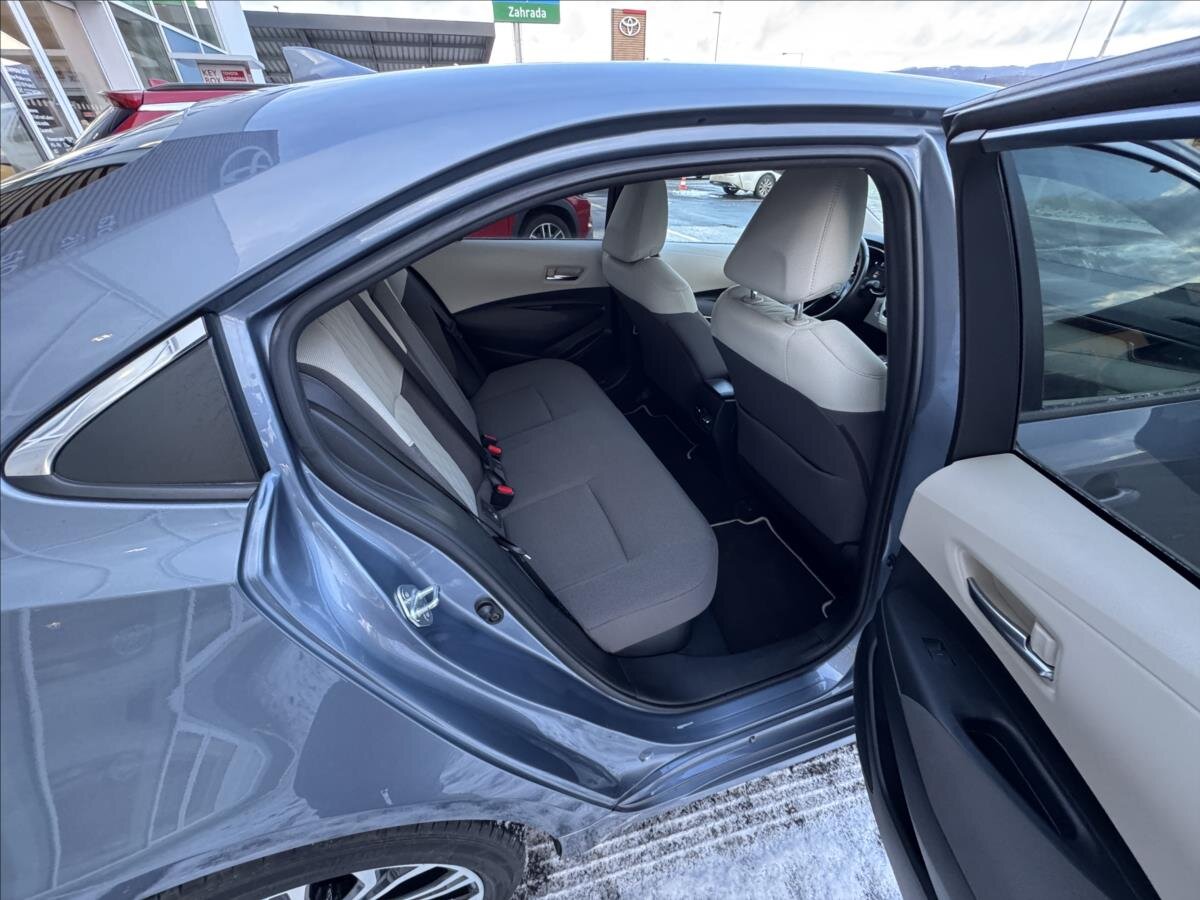 Toyota Corolla Sedan 1,8 l 72 kw