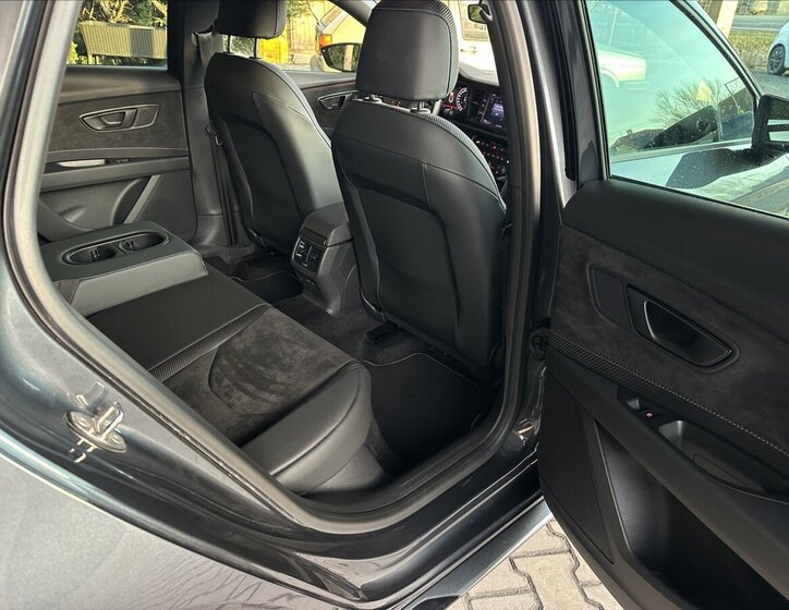 Seat Leon Kombi 2,0 l 221 kw