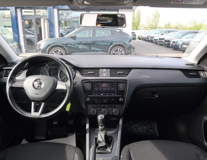 Škoda Octavia Kombi 1,6 l 85 kw