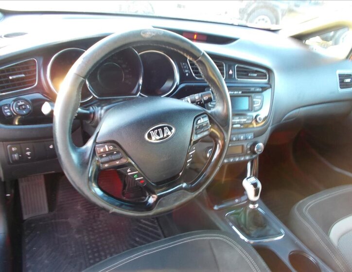 KIA Ceed 16