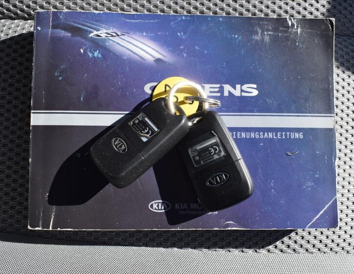 KIA Carens MPV 1,6 l 94 kw