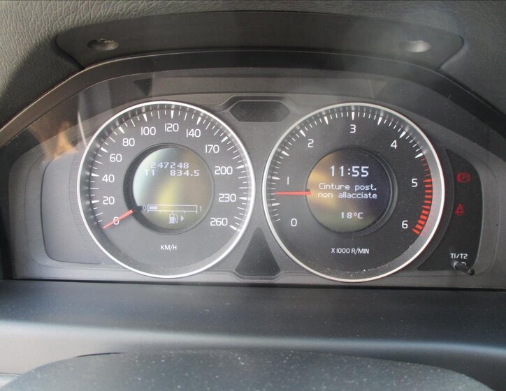 Volvo XC70 Kombi 2,4 l 120 kw