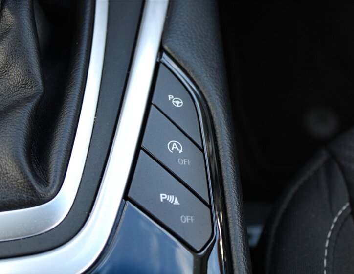 Ford Edge SUV / Terénní 2,0 l 154 kw