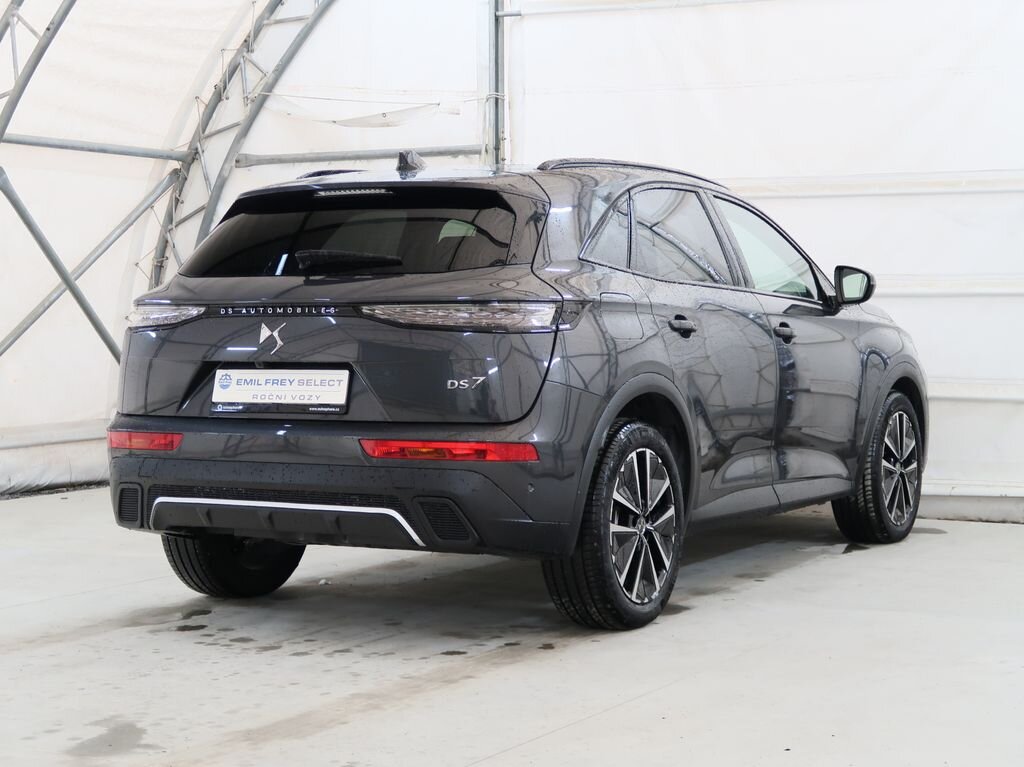 DS Automobiles DS7 Crossback
