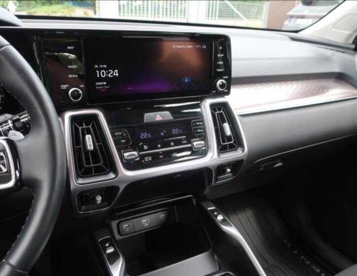 KIA Sorento SUV 1,6 l 169 kw