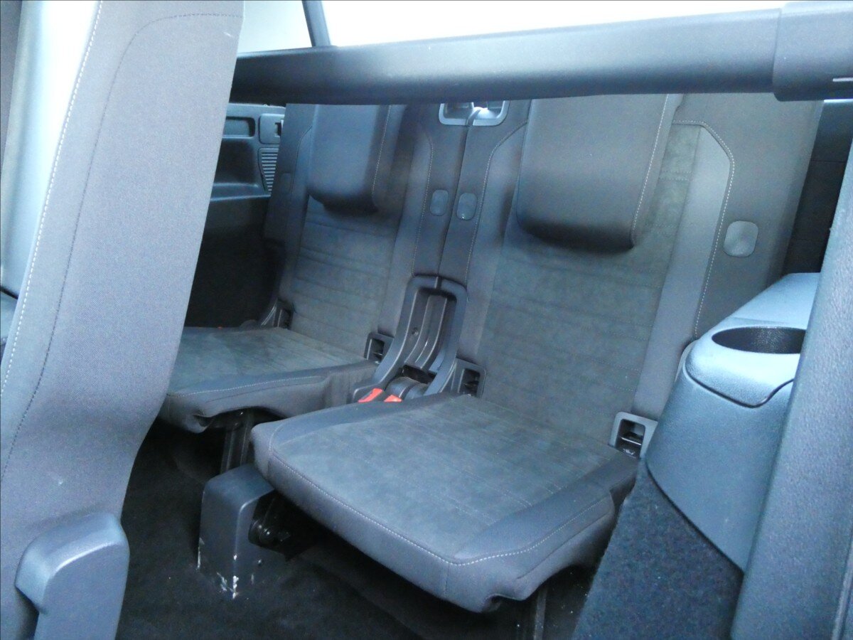 Volkswagen Touran MPV 1,2 l 81 kw