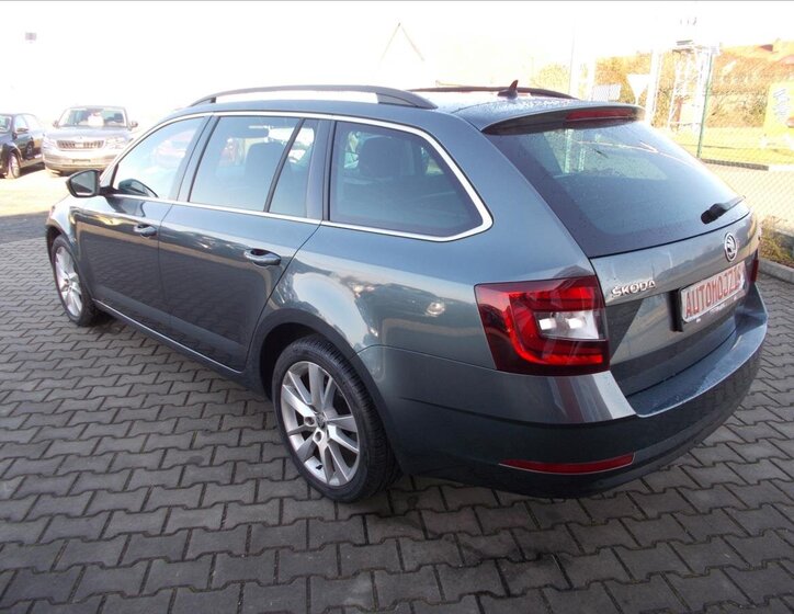 Škoda Octavia Kombi 1,6 l 85 kw