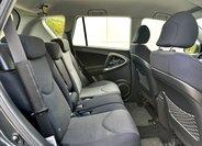 Toyota RAV4 SUV 2,2 l 100 kw