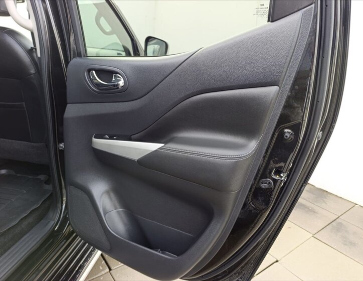 Renault Alaskan Pick-up 2,3 l 140 kw