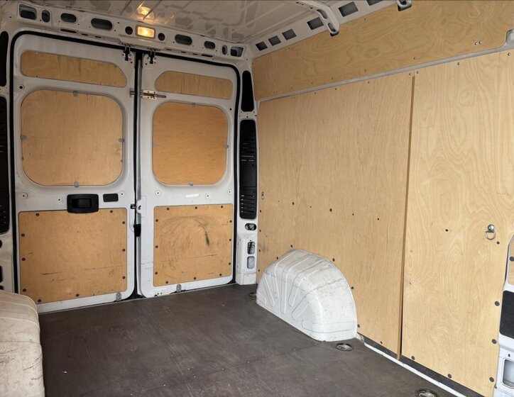 Citroën Jumper Skříň 2,2 l 103 kw