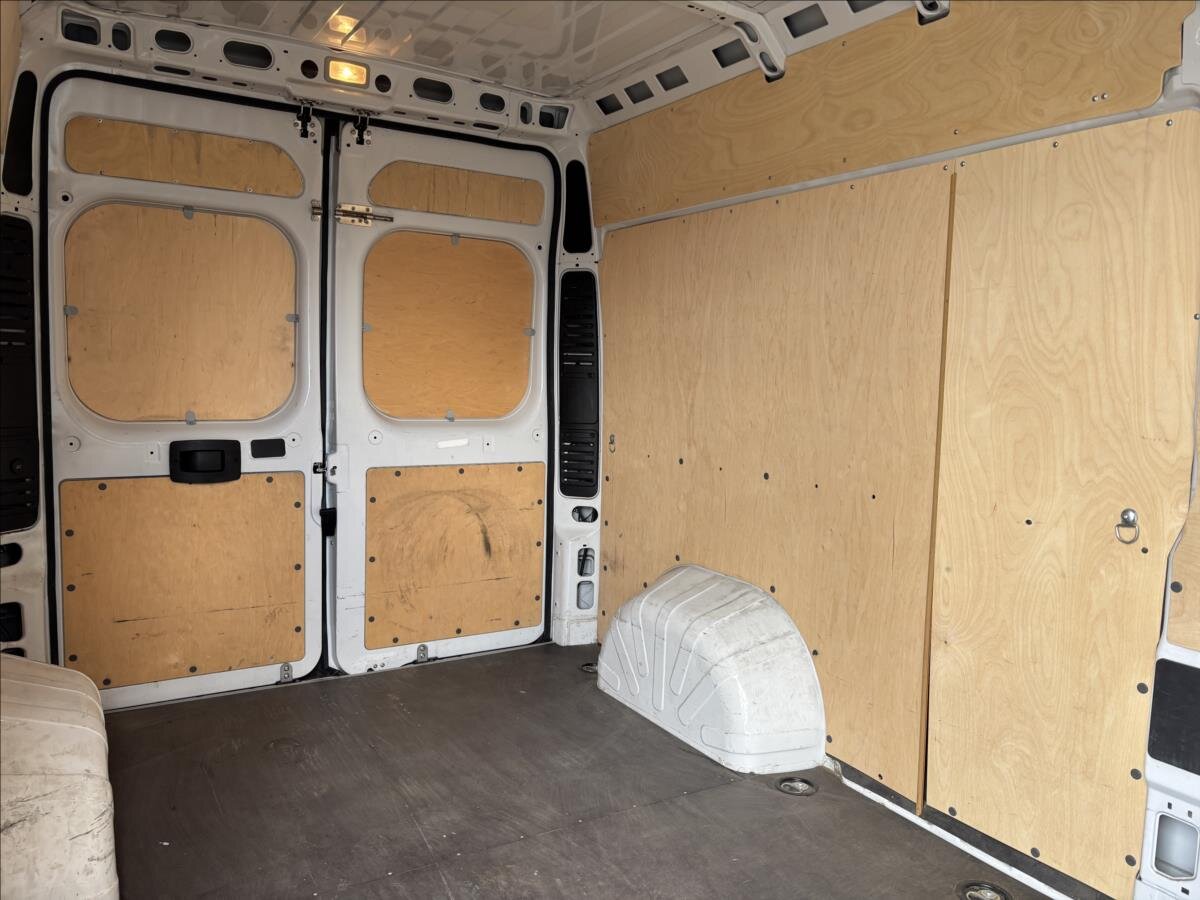 Citroën Jumper Skříň 2,2 l 103 kw