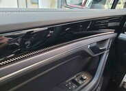 Volkswagen Touareg SUV 3,0 l 210 kw