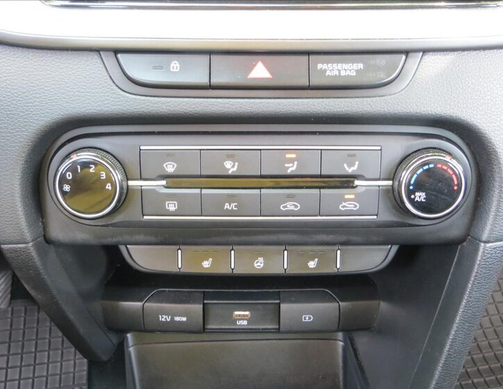 KIA Ceed Kombi 1,5 l 118 kw