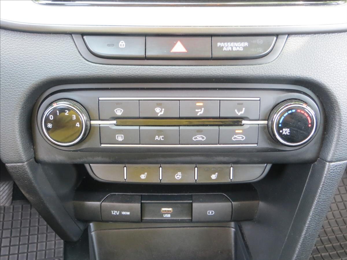 KIA Ceed Kombi 1,5 l 118 kw