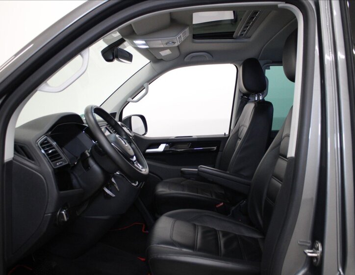 Volkswagen Multivan MPV 2,0 l 150 kw