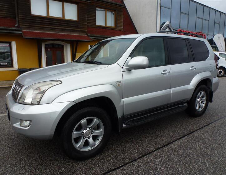 Toyota Land Cruiser 1