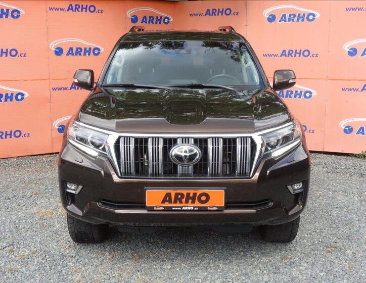 Toyota Land Cruiser SUV / Terénní 2,8 l 130 kw