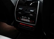 BMW X5 SUV / Terénní 4,4 l 460 kw