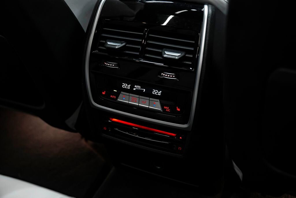 BMW X5 SUV / Terénní 4,4 l 460 kw