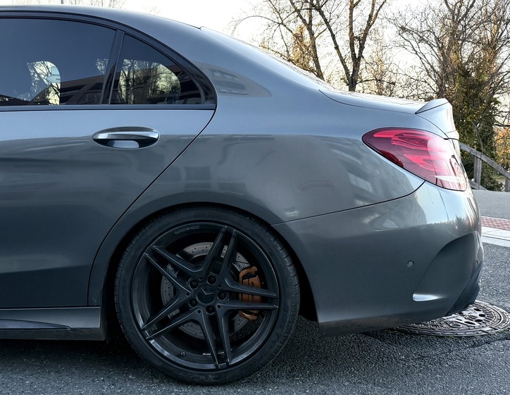 Mercedes-Benz Třídy C 9