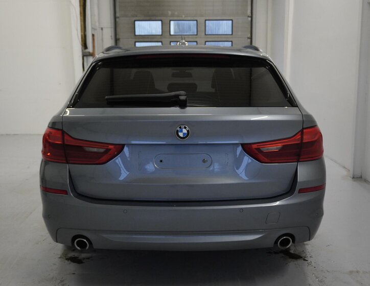 BMW Řada 5 Kombi 2,0 l 140 kw