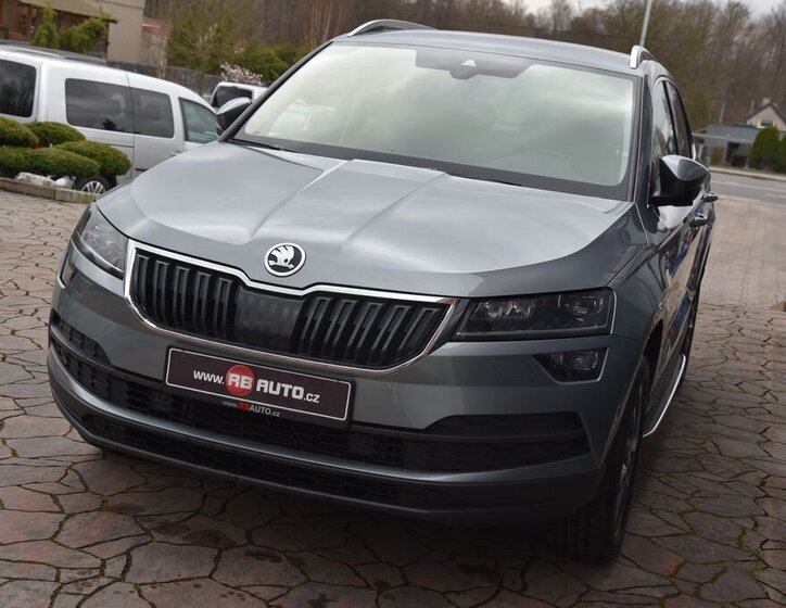 Škoda Karoq SUV / Terénní 1,5 l 110 kw