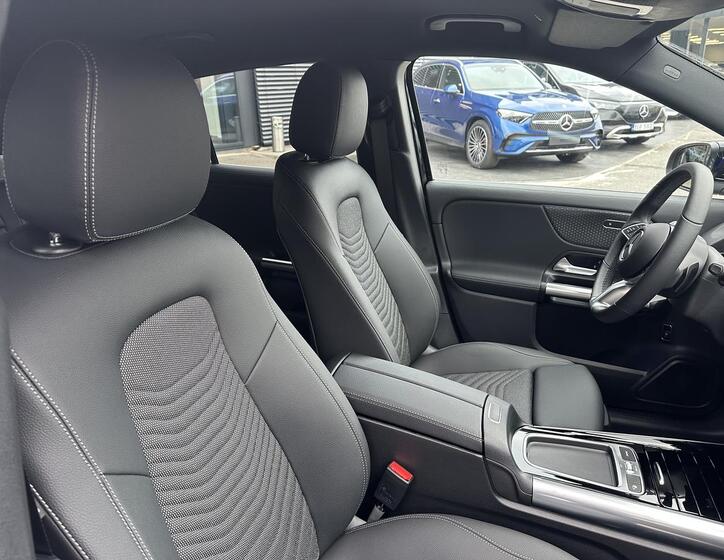 Mercedes-Benz GLA 19