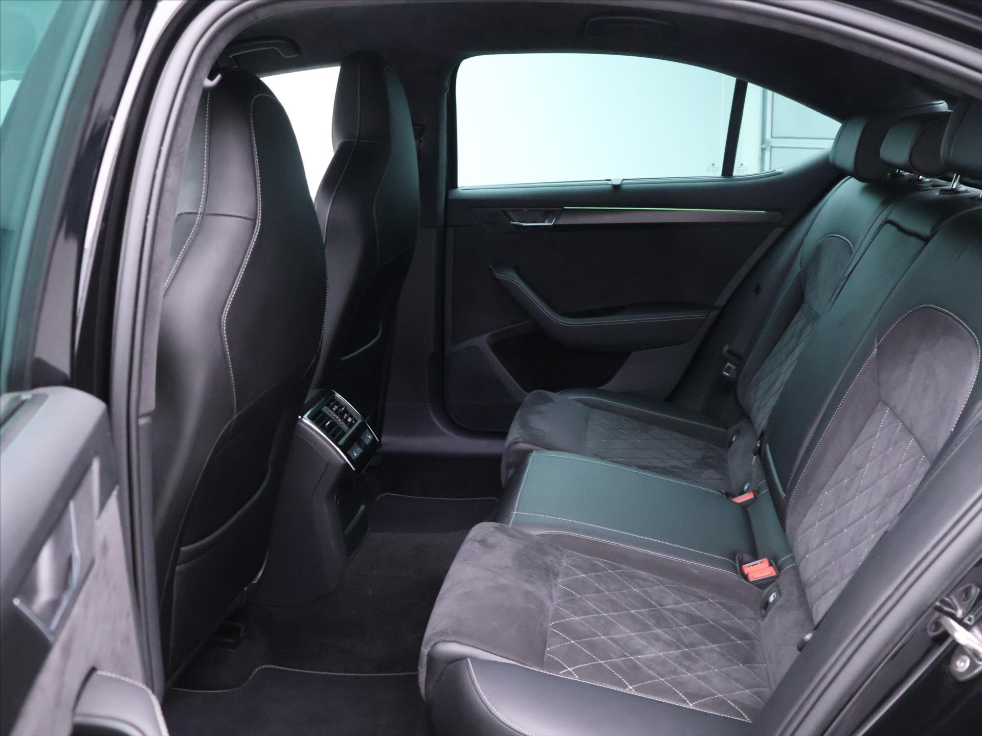 Škoda Superb Liftback 2,0 l 147 kw