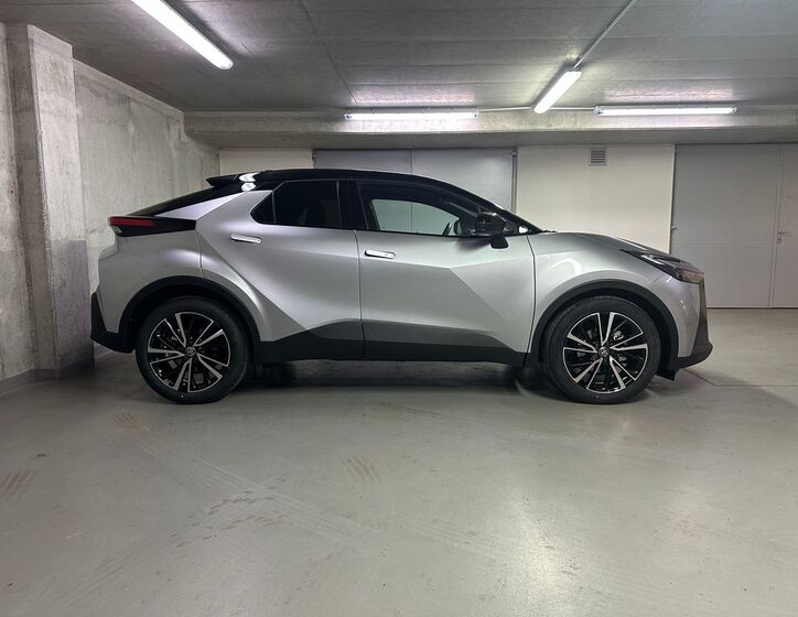 Toyota C-HR Hatchback 1,8 l 90 kw