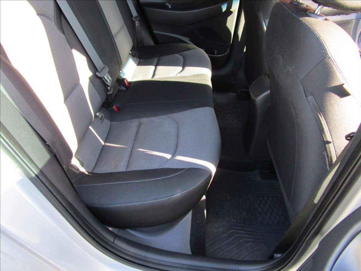 Hyundai i30 Kombi 1,6 l 81 kw