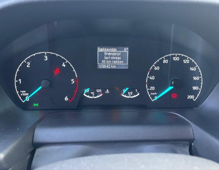 Ford Transit Skříň 2,0 l 96 kw