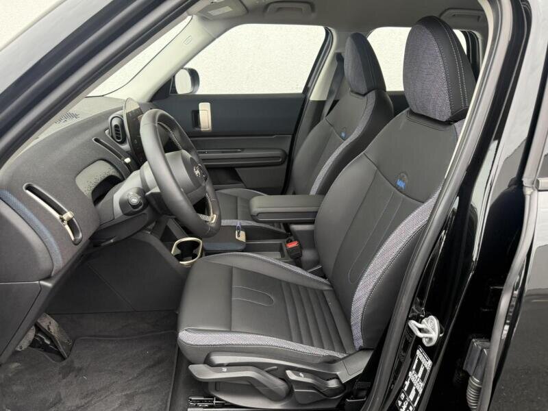 Mini Countryman SUV 2,0 l 160 kw