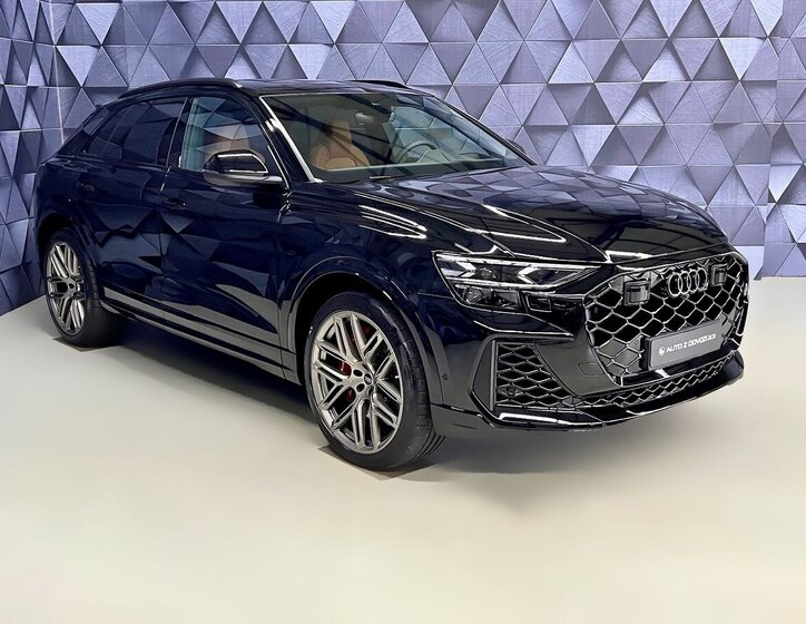 Audi RS Q8 SUV / Terénní 4,0 l 471 kw