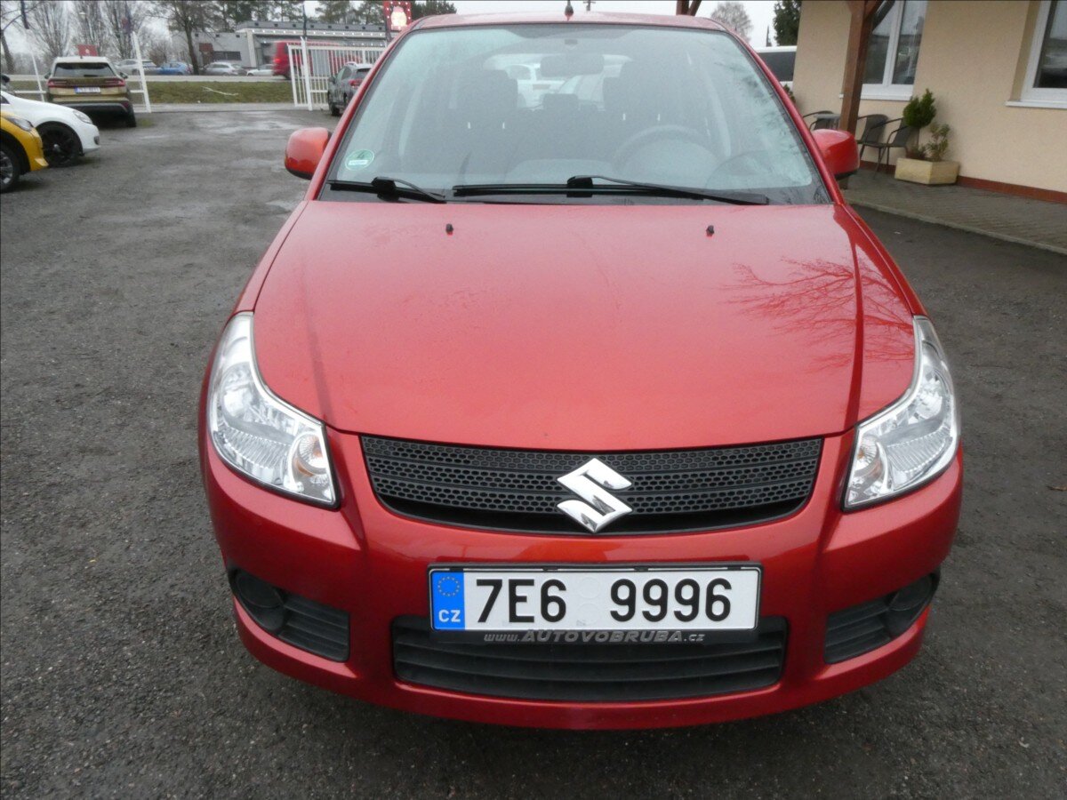 Suzuki SX4 Hatchback 1,6 l 79 kw