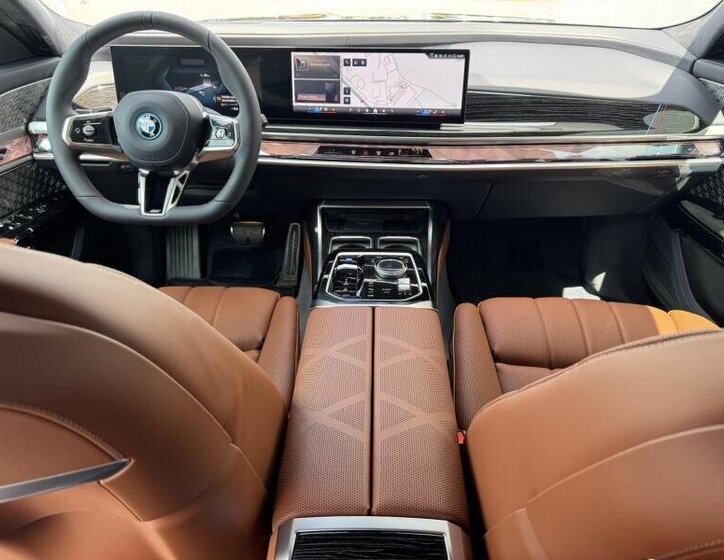 BMW i7 Sedan 1,0 400 kw
