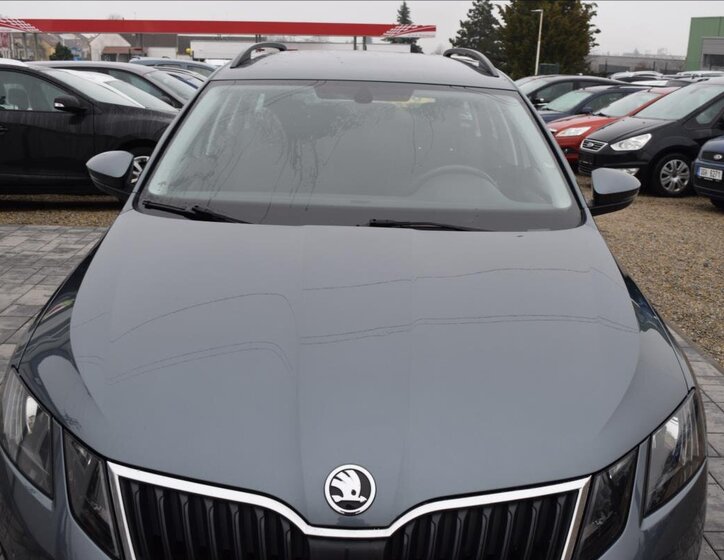 Škoda Octavia 3