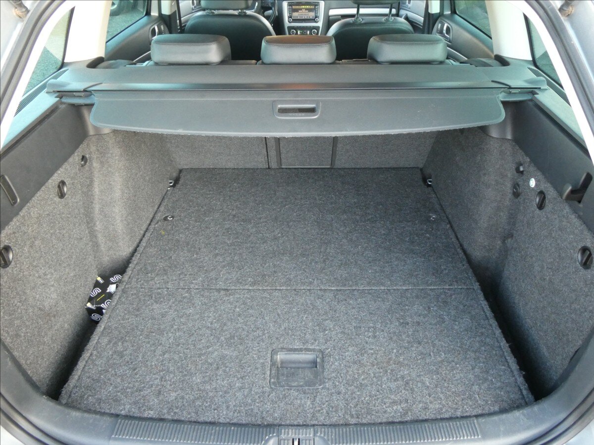 Škoda Octavia Kombi 2,0 l 103 kw